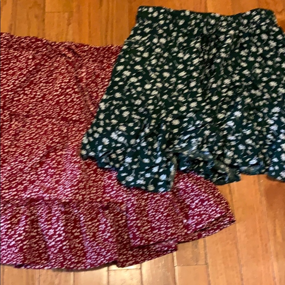 2 SKIRTS
